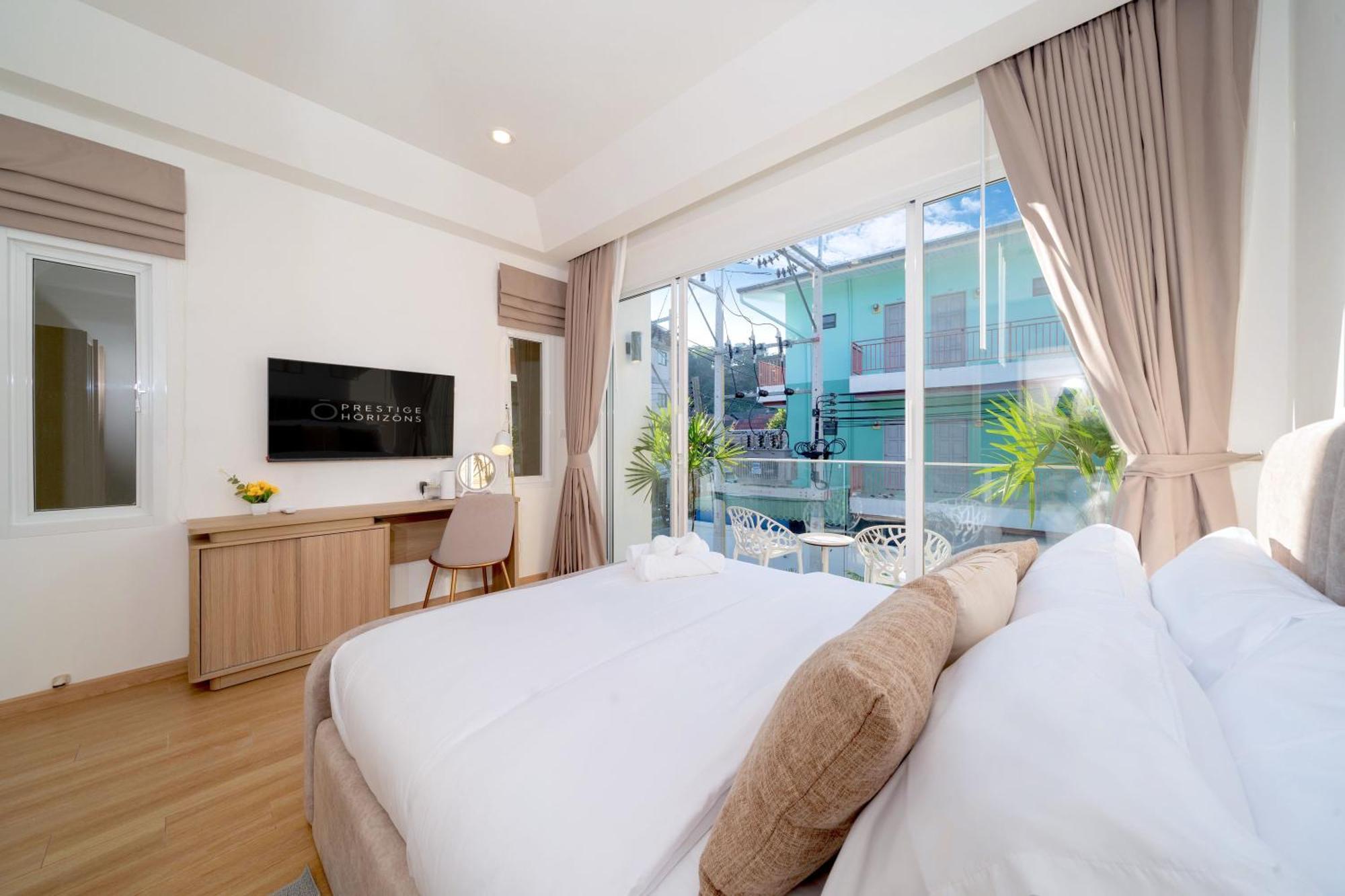 Vila Goldena Twin Private Pool Pantai Kamala