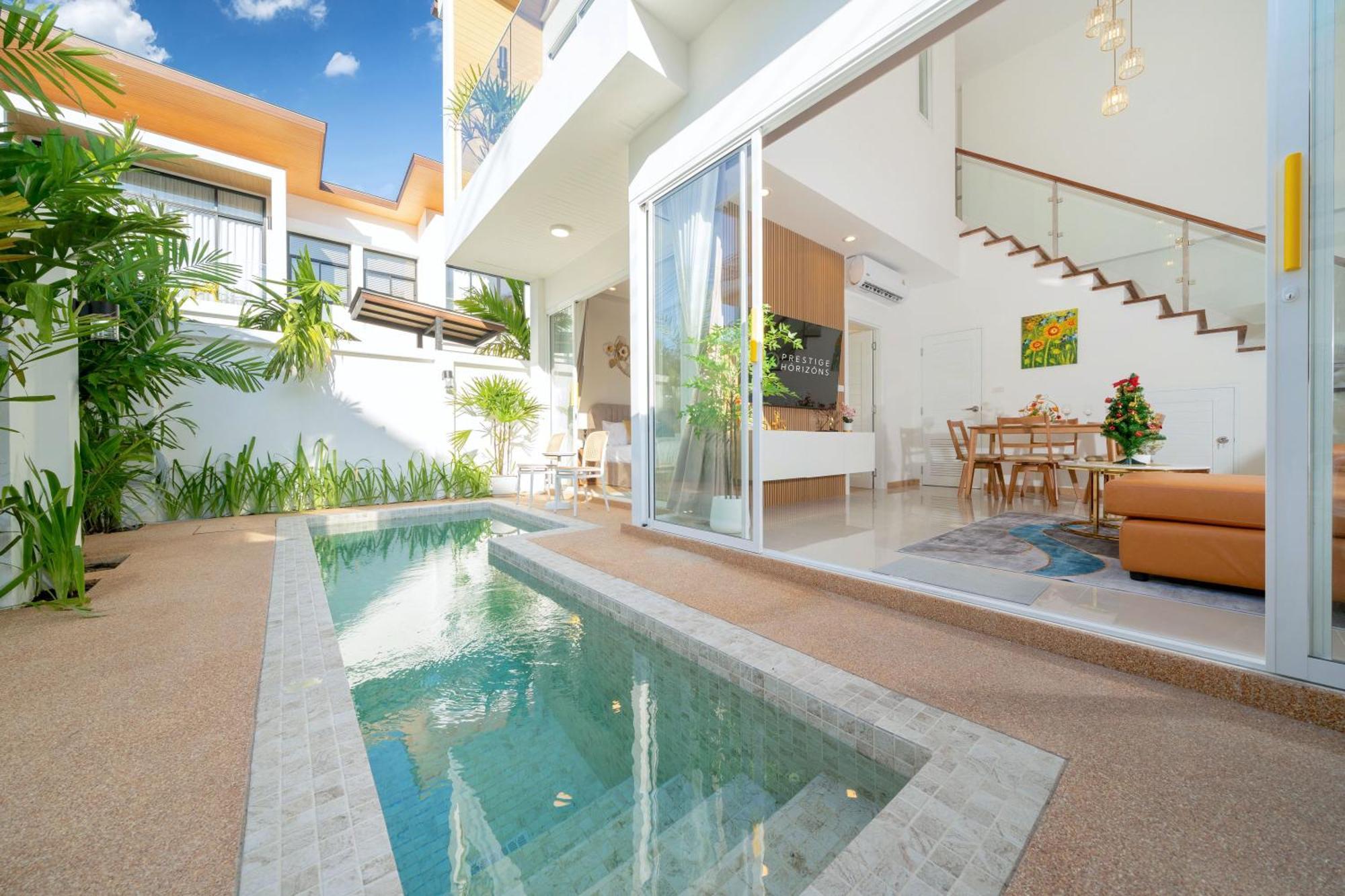 Goldena Twin Private Pool Pantai Kamala