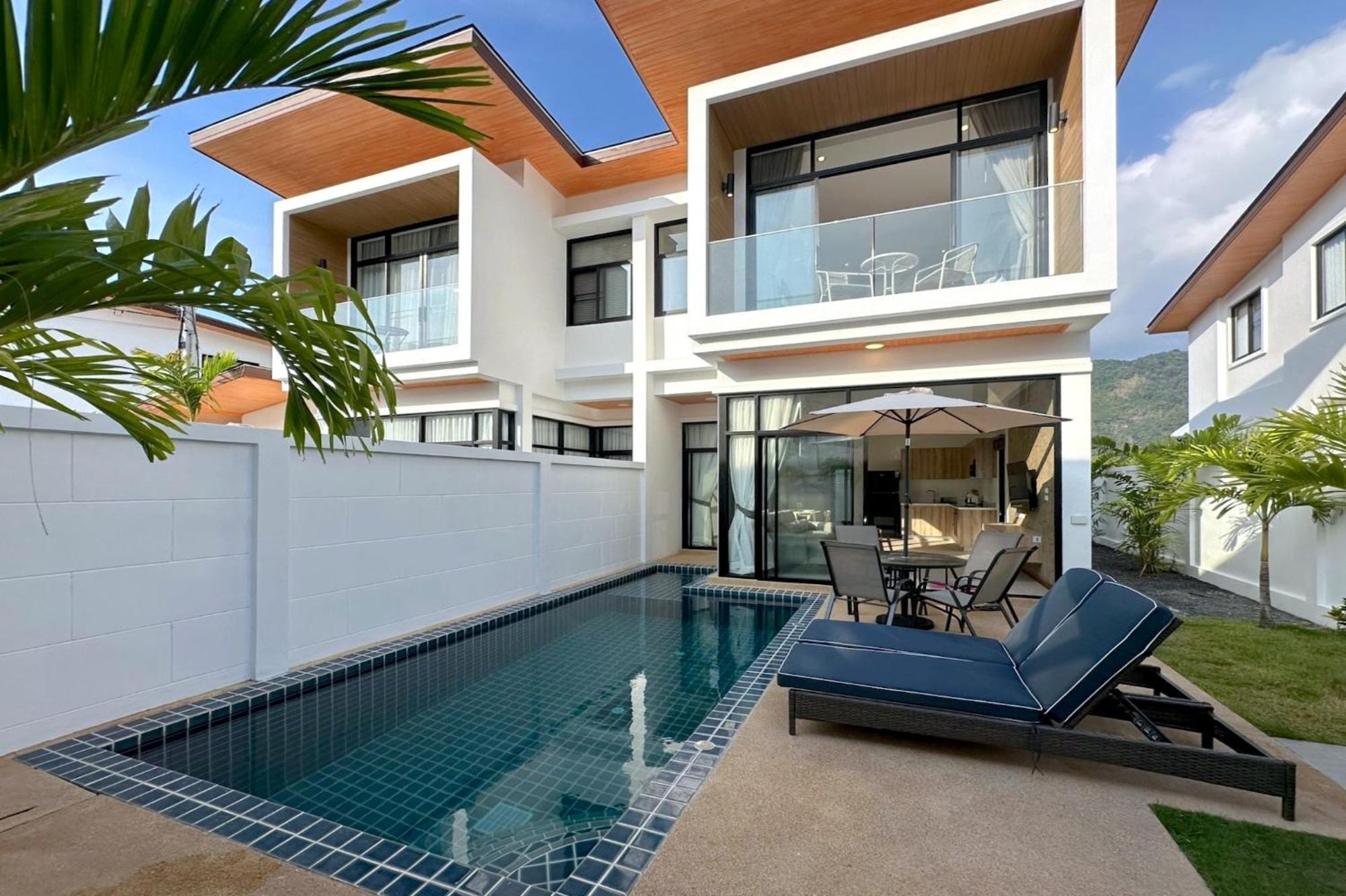 Goldena Twin Private Pool Vila Pantai Kamala