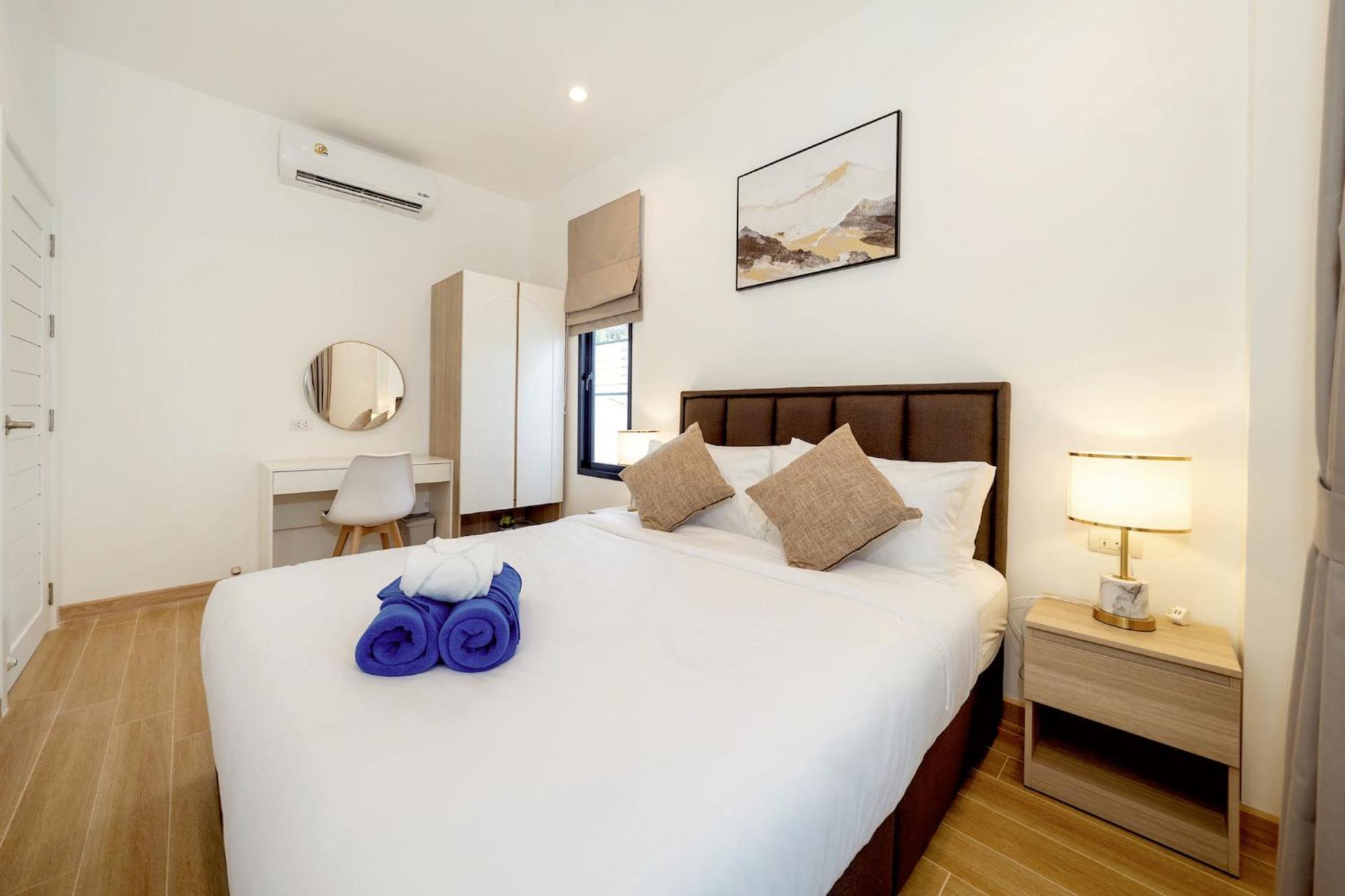 Goldena Twin Private Pool Pantai Kamala